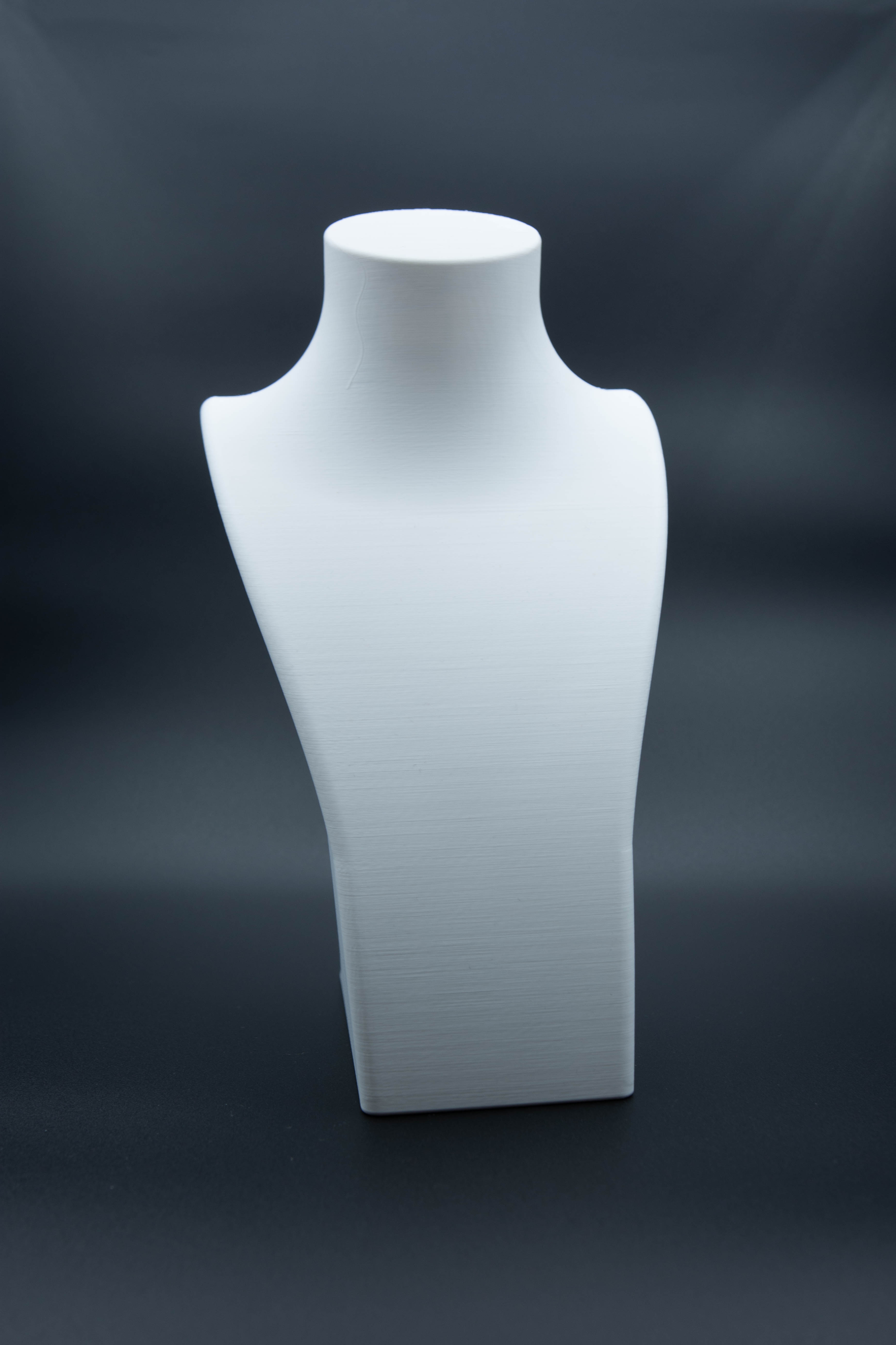 Bust Alb pentru Expozitie Bijuterii/Coliere